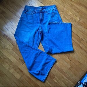 Wide Leg Jeans - Old Navy